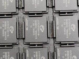 CY7C1515KV18-300BZXC