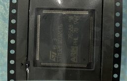 STM32F103ZCT6