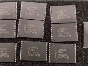 JS28F256P30BFE