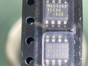 MAX13488EESA+T