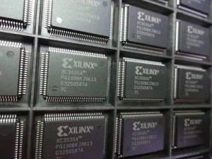 XC3030A-7PQ100C