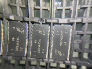 mt48lc4m32b2p-6a:L