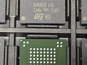 NAND512W3A2SZA6E