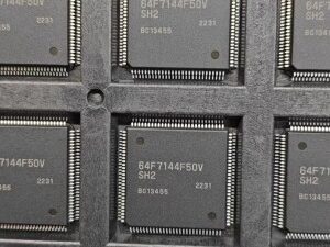 HD64F7144F50V