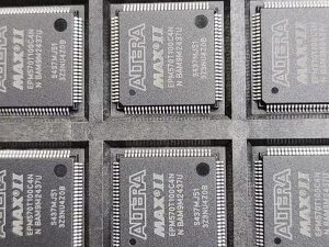 EPM570T100C4N