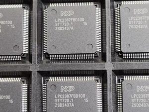 LPC2387FBD100,551